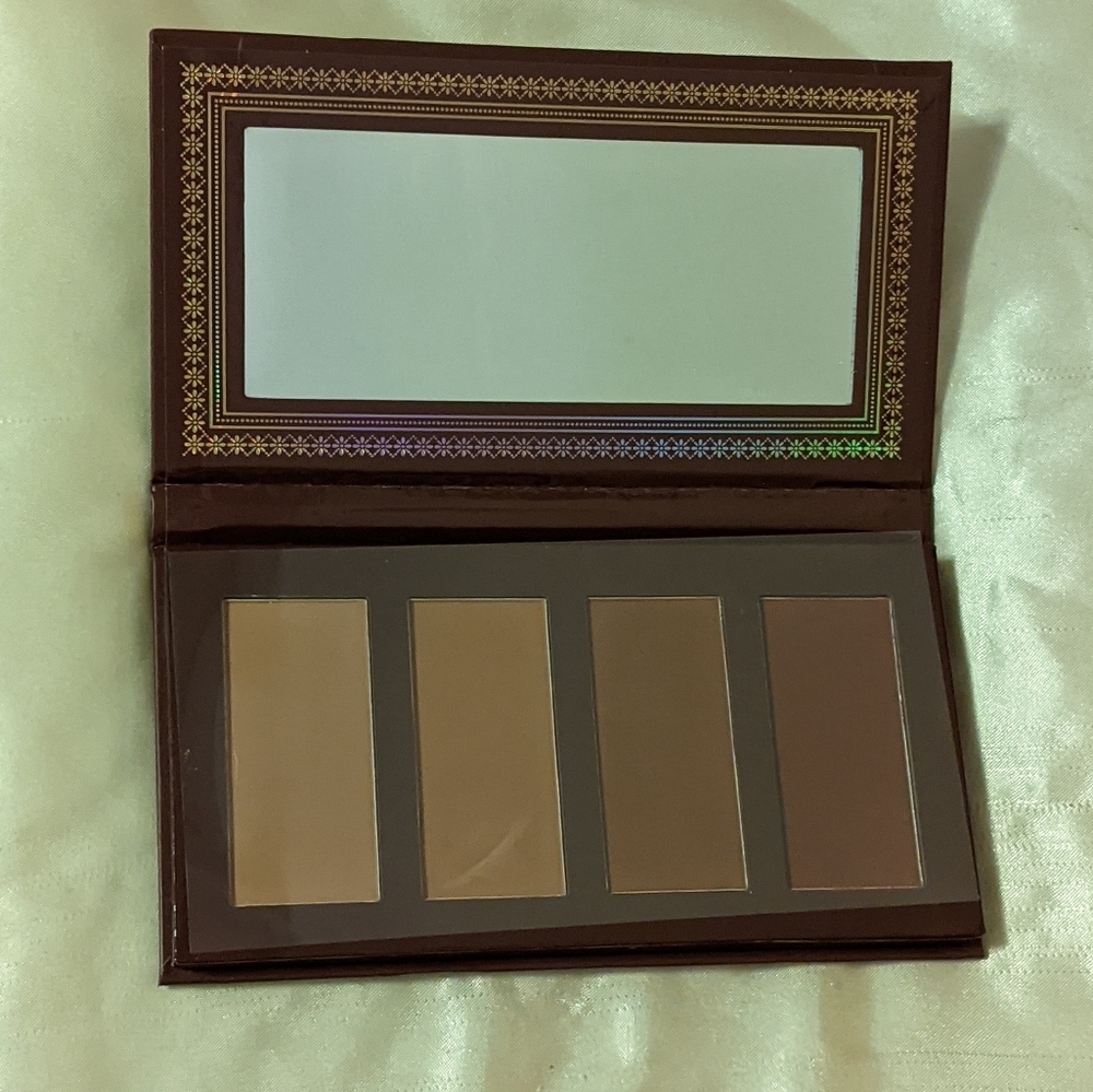Ace Beauté Bronzer Palette